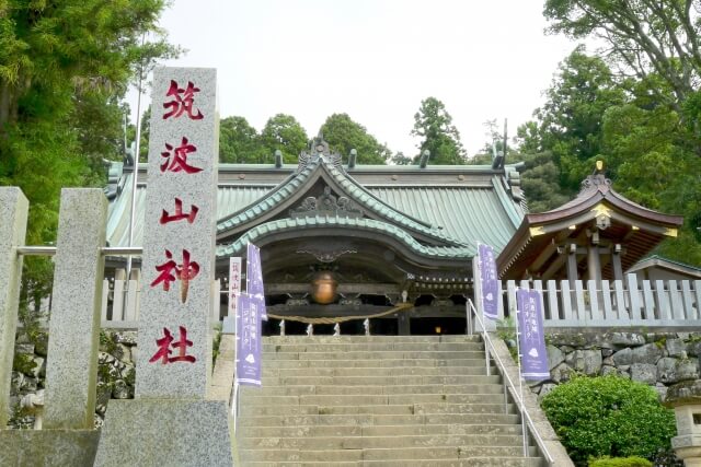 筑波山神社の拝殿前　ご利益　御朱印
