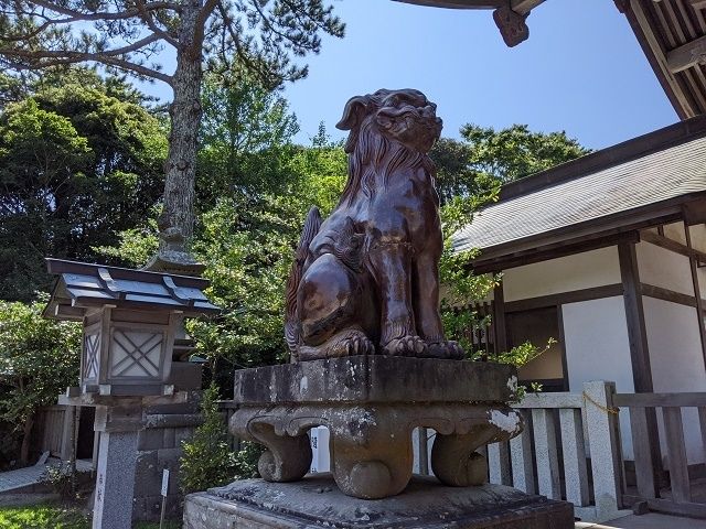 大洗磯前神社　備前焼の狛犬