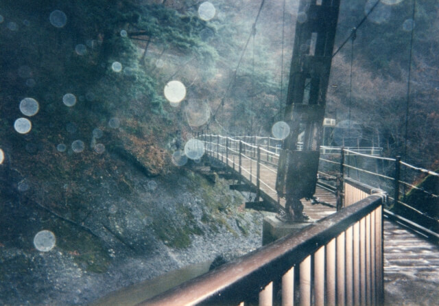 袋田の滝　紅葉　吊橋