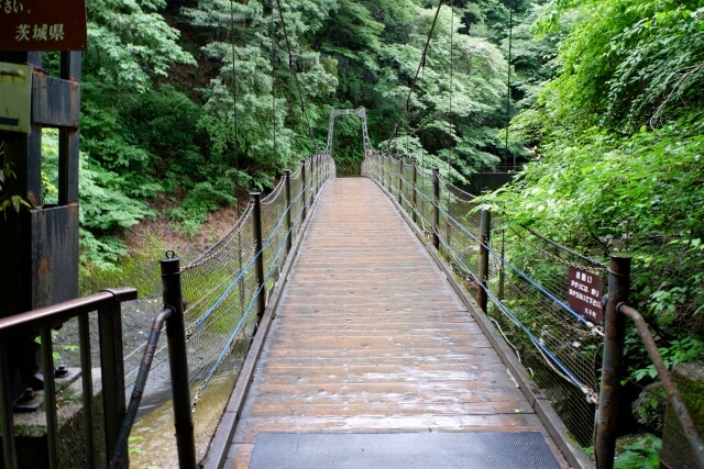 袋田の滝　吊り橋