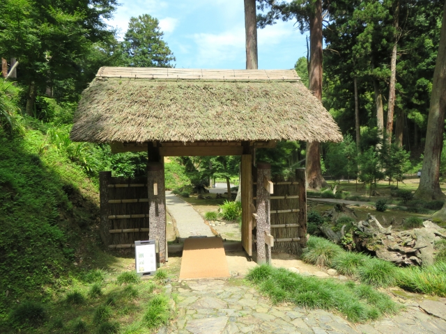 西山御殿　裏門　通用門